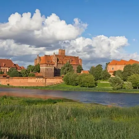 E&m Krzyzacki * Malbork